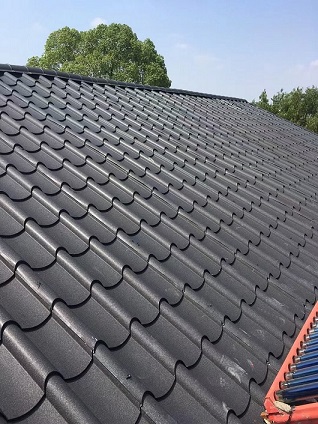 YX55-255-765型彩鋼仿古琉璃瓦在濱海新城燒烤廊應(yīng)用